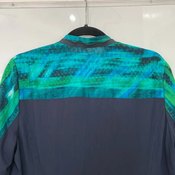 Elie Tahari Green Blue Abstract Print Zip Blouse Size Large - Picture 9 of 12